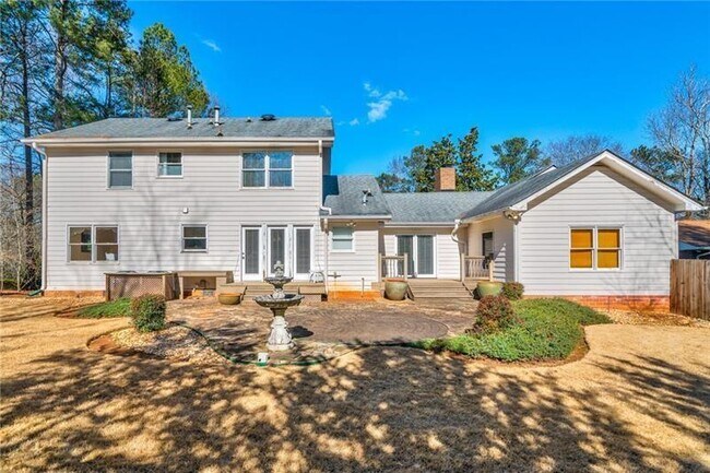 Building Photo - 4010 Mansion Dr