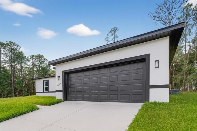 Building Photo - 9066 N Akola Way