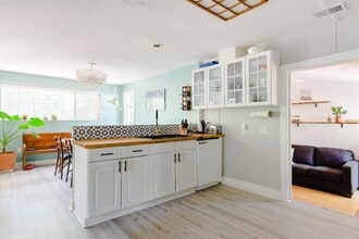 Building Photo - 3506 Clarkson Ave