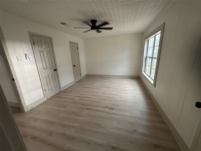 Building Photo - 1747 5th St