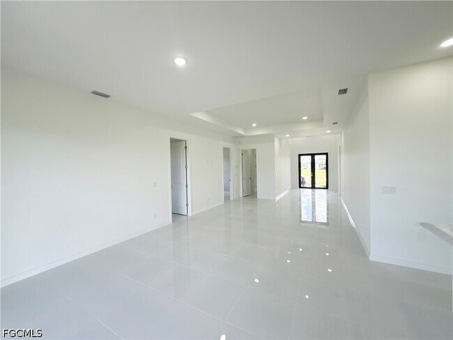 Building Photo - 4229 NW 32nd St