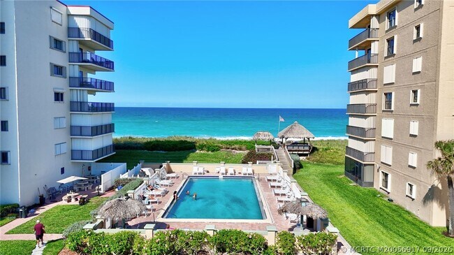 Building Photo - 10200 S Ocean Dr