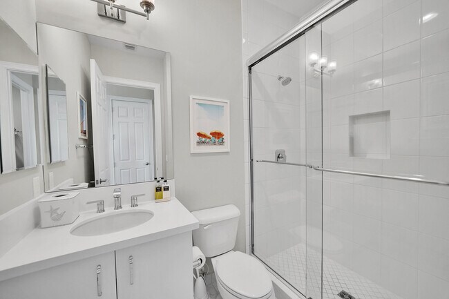 Building Photo - 9081 Chauvet Wy