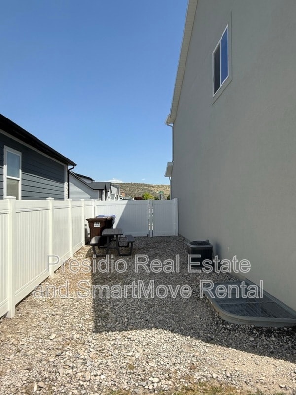 Building Photo - 7177 N Slick Rock Way