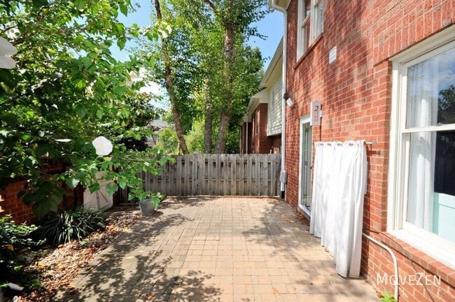 Building Photo - 2708 Dilworth Heights Ln