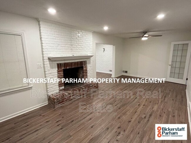 Building Photo - 3260 Junaluska Dr