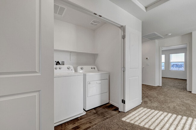 Building Photo - 7869 Sailor Sam Ave