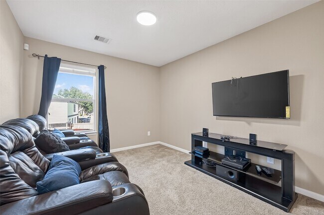 Building Photo - 18110 Rexine Ln