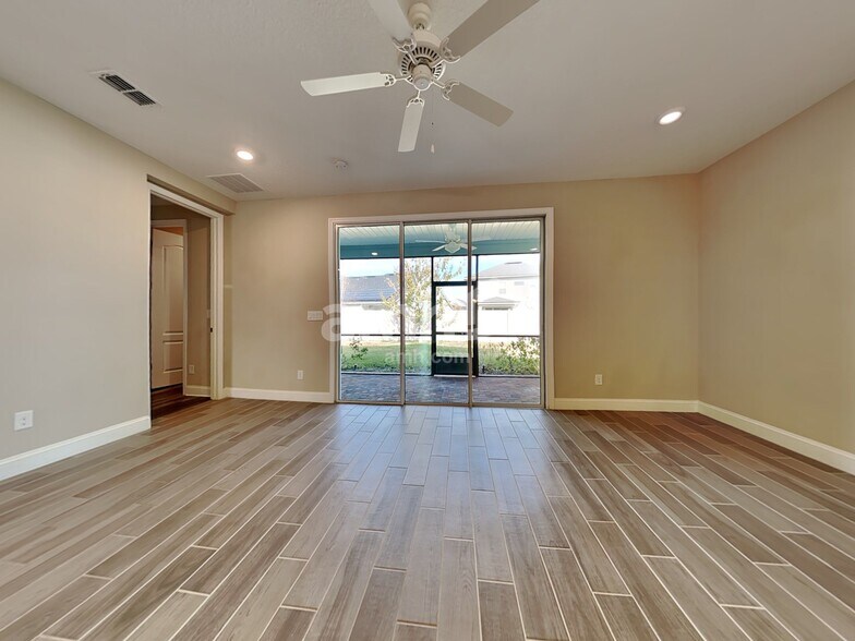 Building Photo - 64 Cobalt Ln