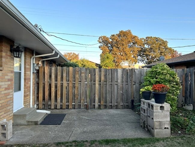 Building Photo - haym01*