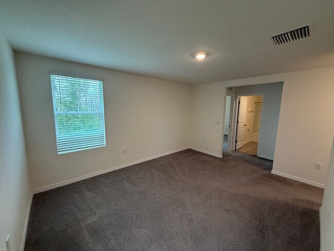 Building Photo - Newly built 3 bedroom home in a quiet Cul-...