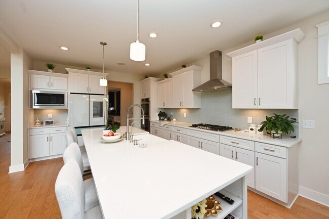 Building Photo - **EXECUTIVE 2022-BUILT HOME IN WILLIAMSON ...