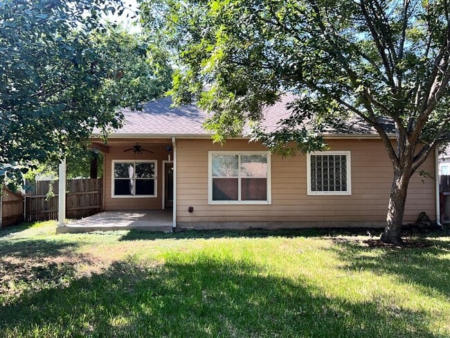 Building Photo - 507 Rosedale Blvd