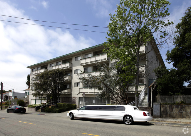 Primary Photo - Bret Harte Apartments