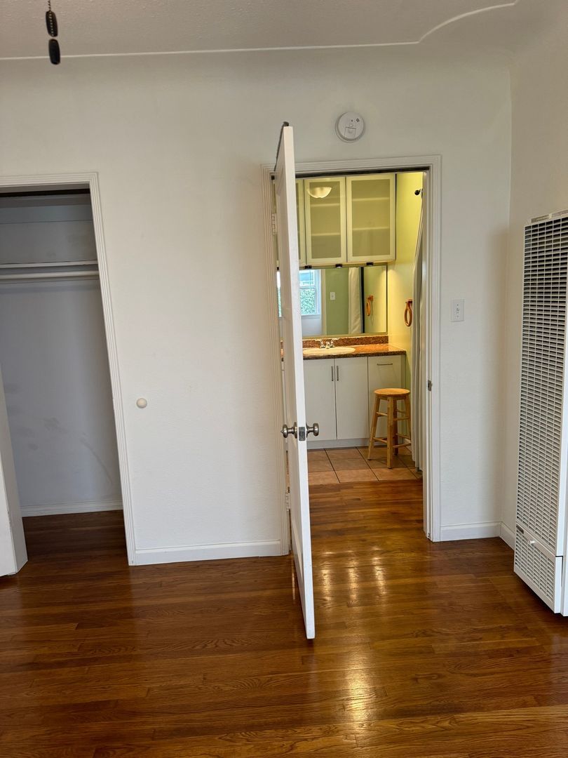 Building Photo - 1441 S Crescent Heights Blvd