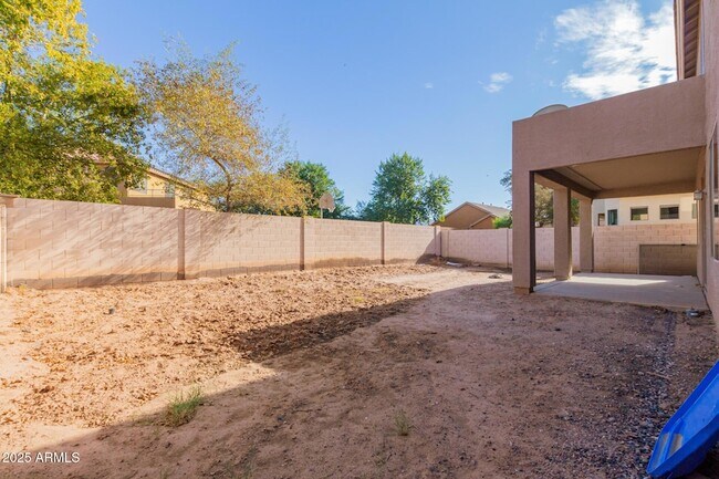 Building Photo - 7013 S 57th Ave