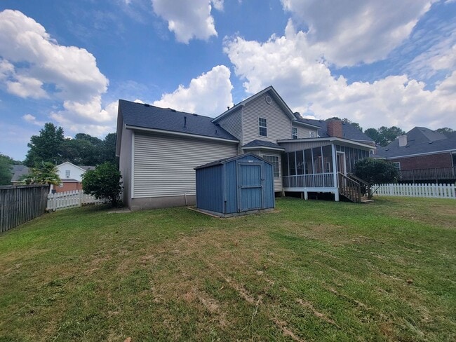Building Photo - Walnut Hill - Columbia County