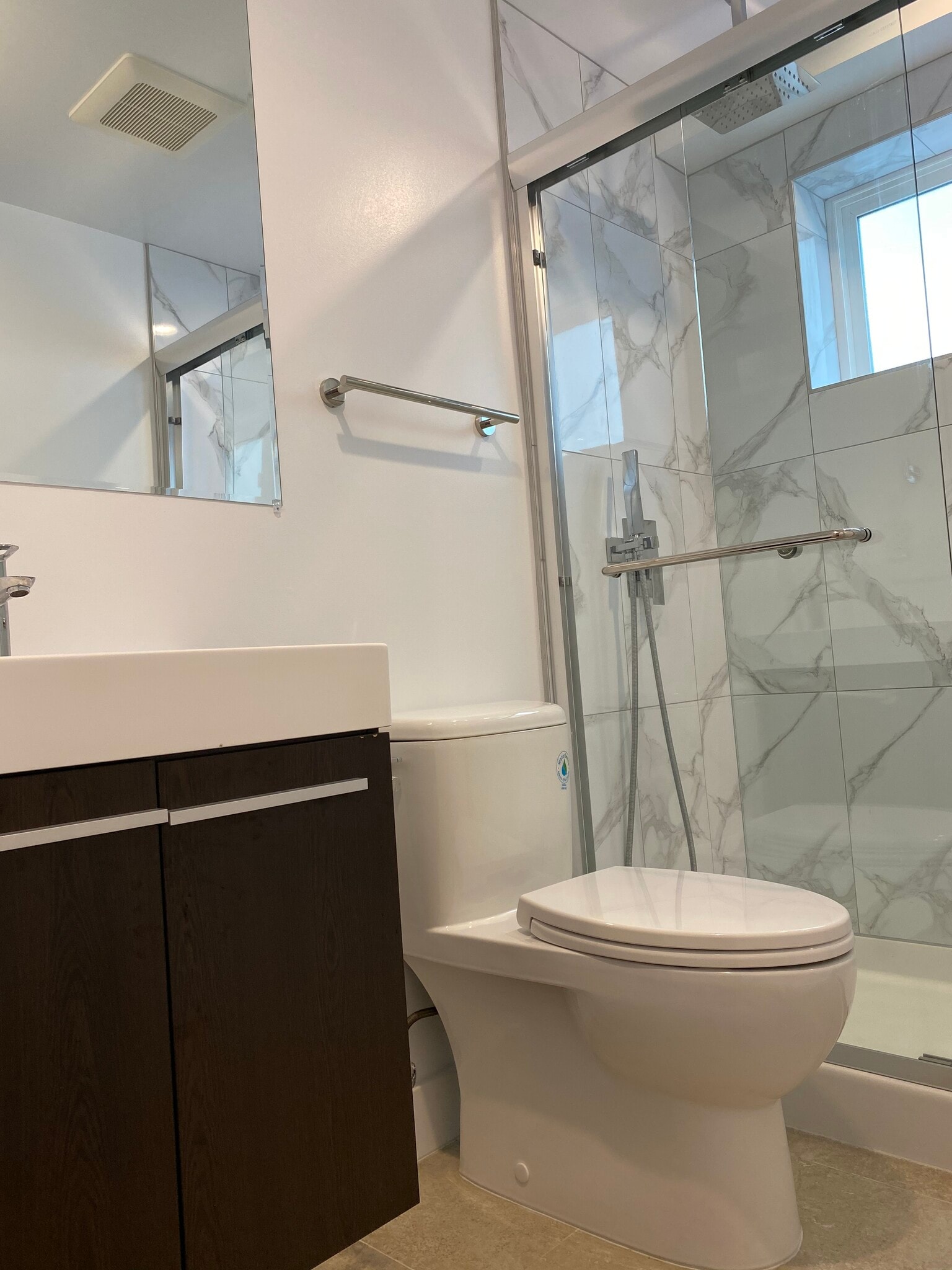 Building Photo - 52 Avalon Dr