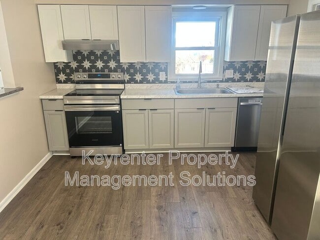 Building Photo - 266 Crawford Dr