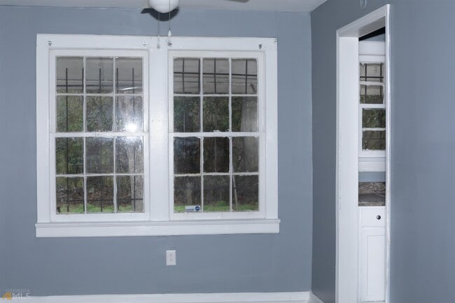 Building Photo - 4333 Capitol Ave