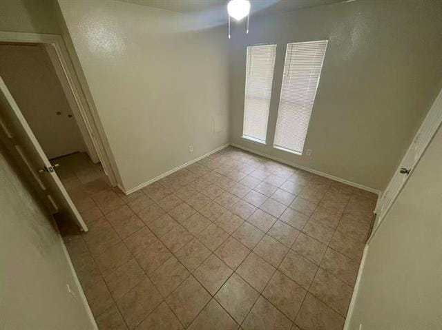 Building Photo - 4520 Louisville Dr