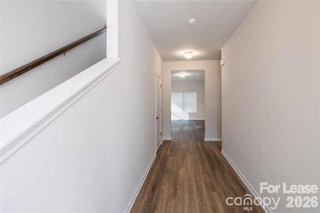 Building Photo - 1419 Amhurst St