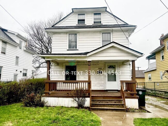 Building Photo - 1012 Brown St