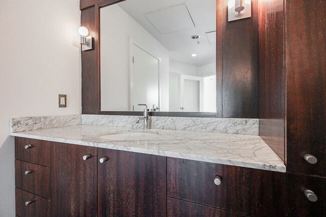 Building Photo - The Westover Condo