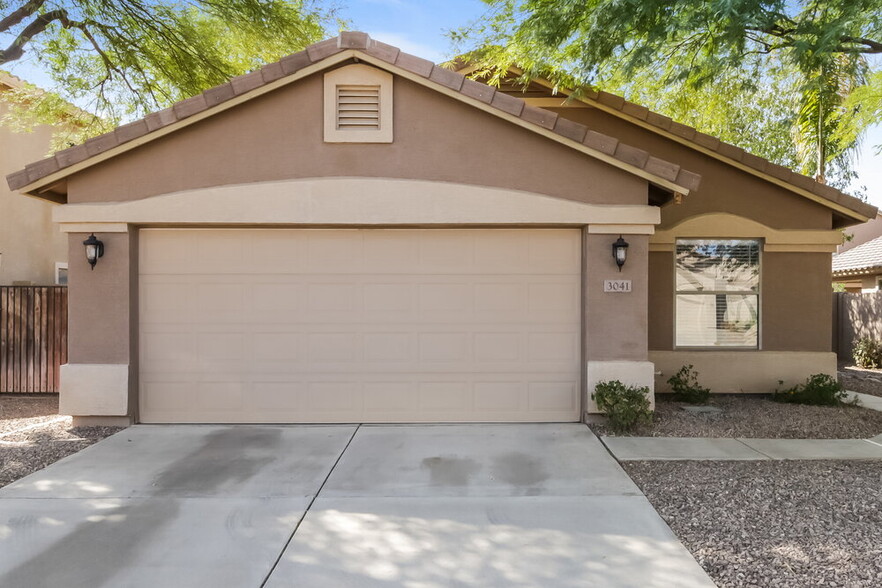 Primary Photo - 3041 E Pinto Valley Rd
