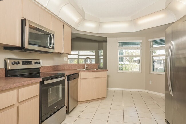 Building Photo - 5515 Maccaughey Dr
