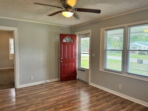 Primary Photo - 719 Tallman Cir