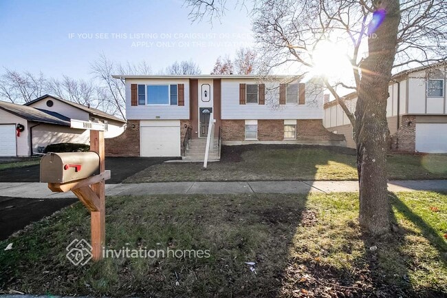 Building Photo - 5203 Riverside Dr