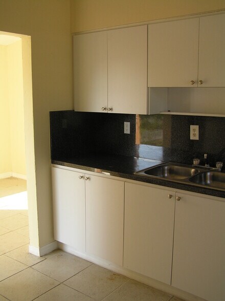 Kitchen (Outward View) - 1131 NW 58th Ter
