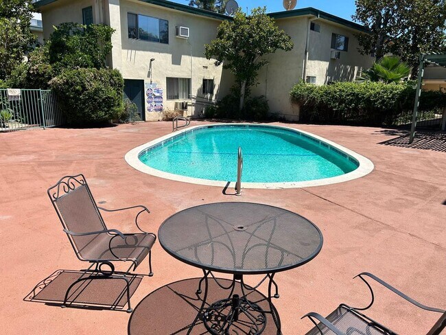Interior Photo - Encino Terrace