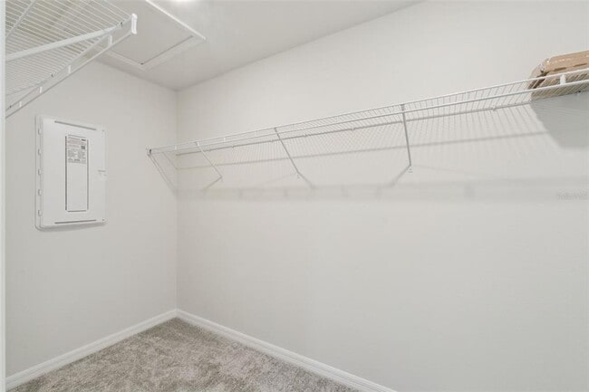 Building Photo - 3082 Emerald Acrs Ln