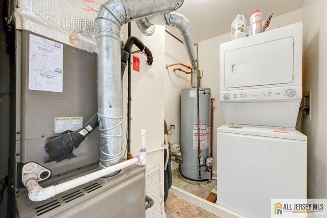 Building Photo - 1909 Tanglewood Ct