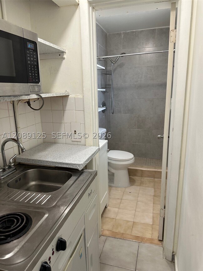 Building Photo - 4623 SW 127th Pl