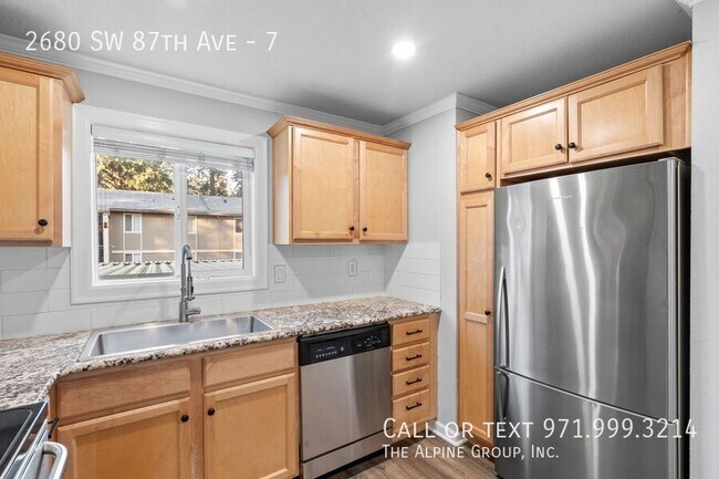 Building Photo - 2680 SW 87th Ave