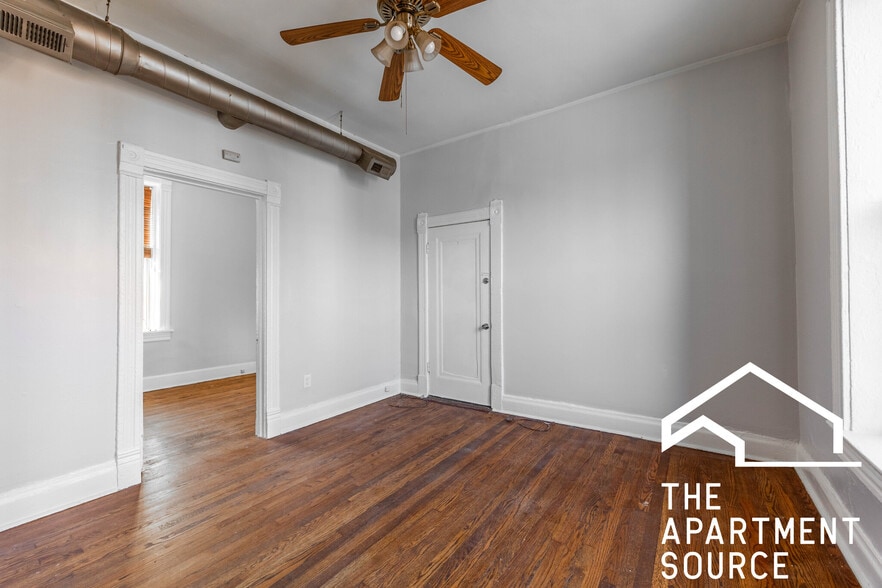 Building Photo - 2609 W Thomas St