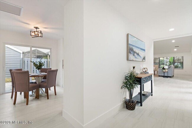 Building Photo - 12326 Arbor Dr