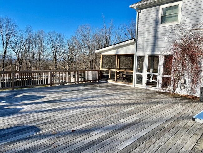 Building Photo - 692 Bangall Rd