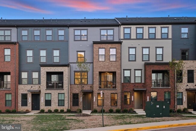 Building Photo - 4366 Black Tulip Wy