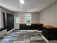 Building Photo - Update 2 bedroom House for Rent