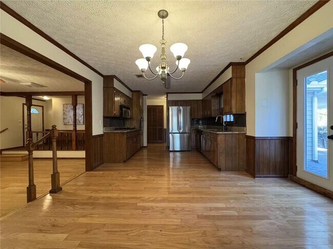 Building Photo - 361 Buck Ct