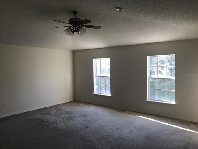 Building Photo - 638 Caribou Ct