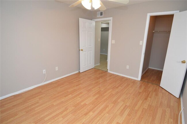 Building Photo - 8653 Fancy Finch Dr