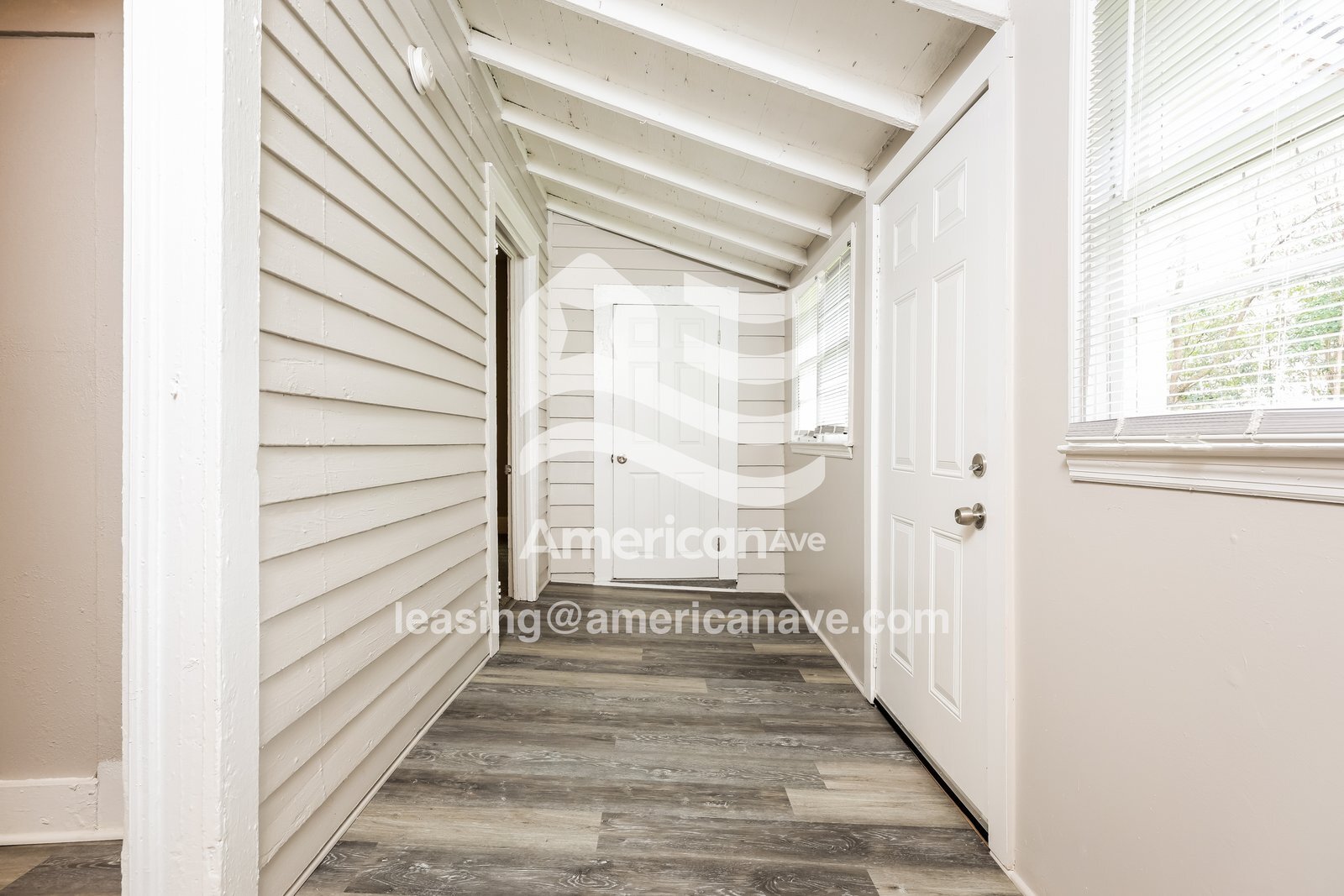 Building Photo - 912 Georgia Ave