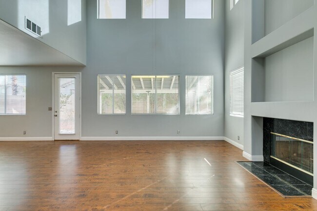 Building Photo - 1707 Millstream Way