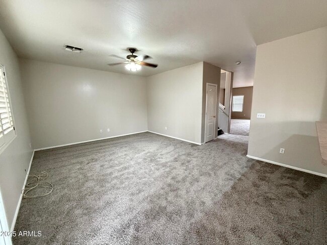 Building Photo - 9124 W Wilshire Ave