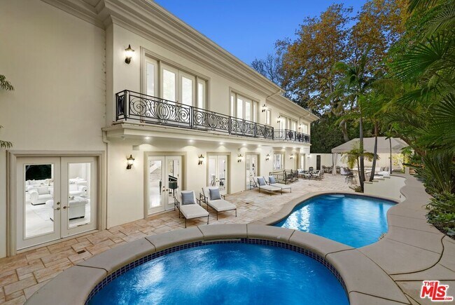 Building Photo - 1350 Benedict Canyon Drive